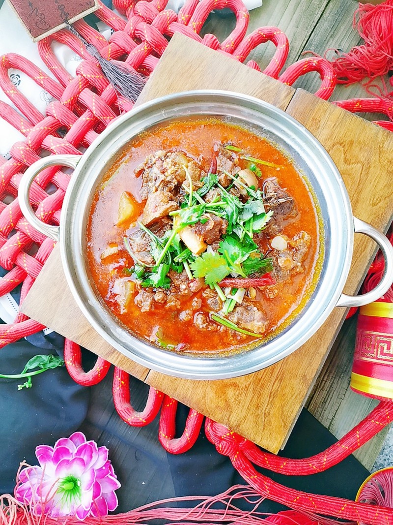 干锅豆腐怎么做才好吃,最正宗的做法