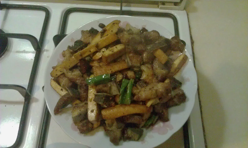 酱鸡腿卷怎么做好吃,做法和配料