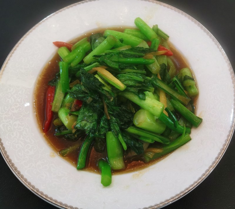 小炒茭白怎么做好吃,最正宗的做法