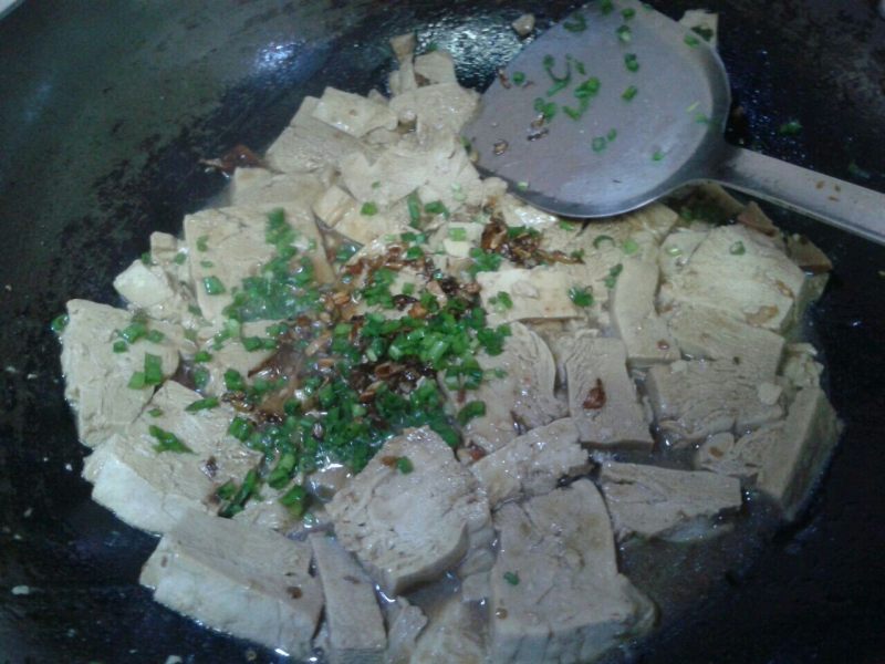 甜椒鸡肝怎么做才好吃,配料有哪些
