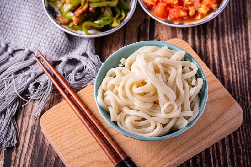 手抻面的做法大全,配料有哪些