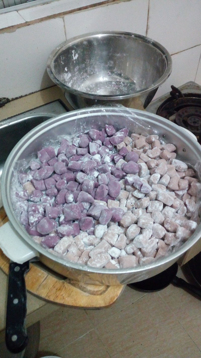 香辣芹菜怎么做才好吃,做法和配料