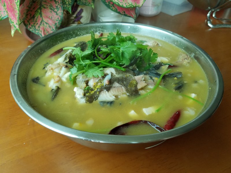排骨炒菜心正宗做法,做法和配料