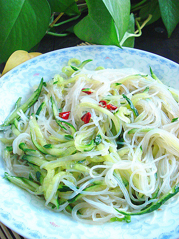 蔬菜鸡丁怎么做,食谱大全